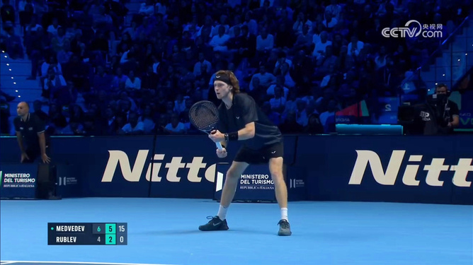 在比赛的最 在比赛的最